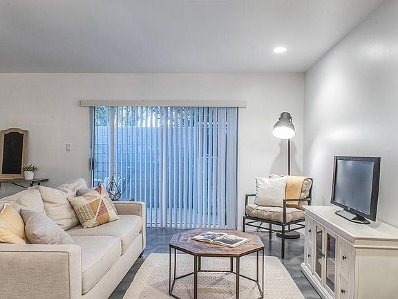 3rd image of 3234 N 38th St APT 3