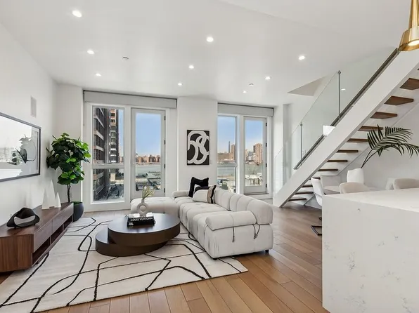 170 West St APT 501, Brooklyn, NY 11222