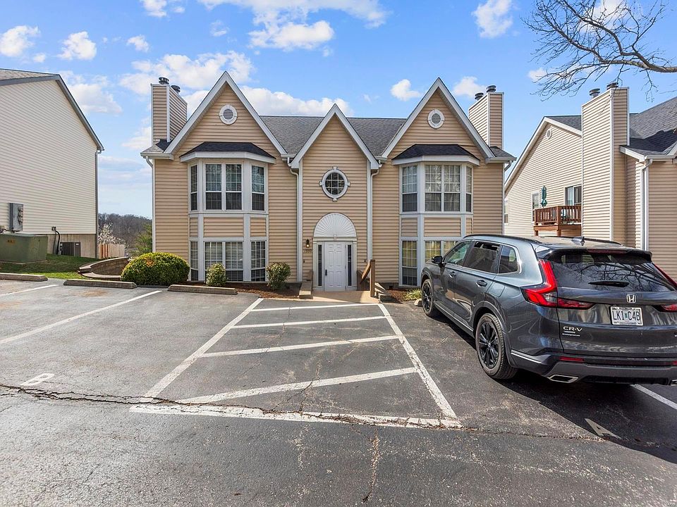 1st image of 1500 Whispering Creek Dr APT D