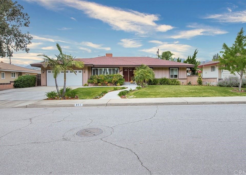 1st image of 951 Occidental Dr