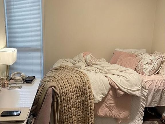 5th image of 2617 Hillegass Ave APT 1D