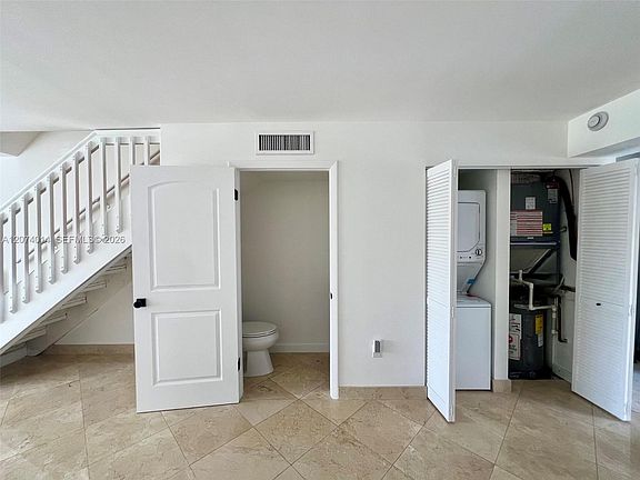 5th image of 7803 SW 102nd Ln