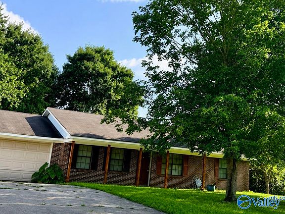 4th image of 104 Puritan Cir