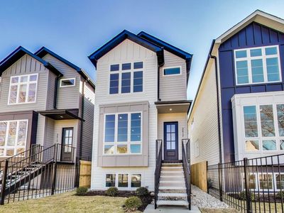 2617 W Carmen Ave, Chicago, IL, 60625