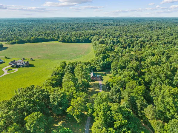 3290 Anes Station Rd, Lewisburg, TN 37091