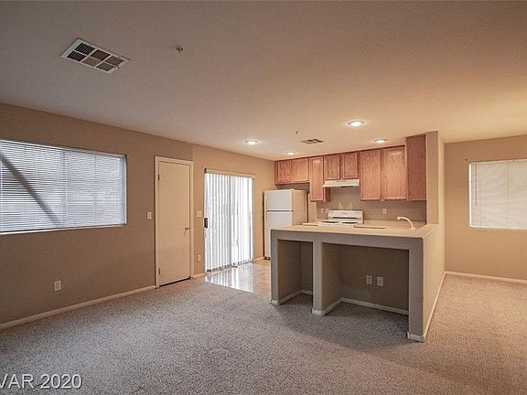 3rd image of 3206 Inlet Bay Ave