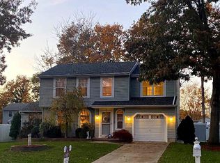 5 Vail Rd, Sicklerville, NJ 08081