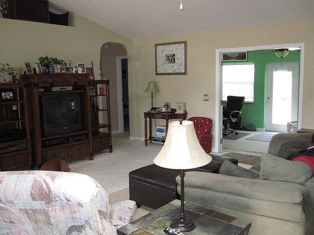 2nd image of 8 Seaside Ct