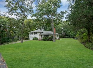 185 Holden Ave, Cutchogue, NY 11935