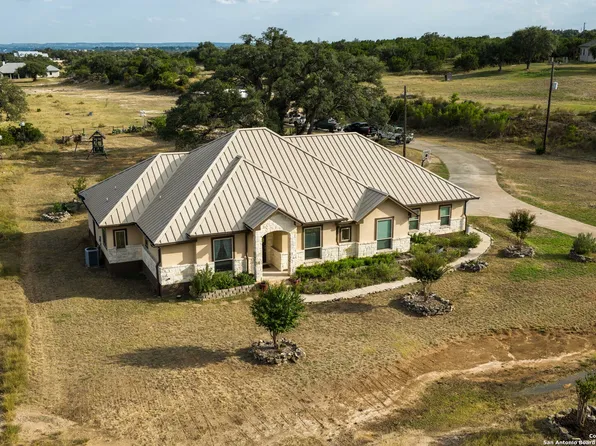 362 Coneflower, Spring Branch, TX 78070