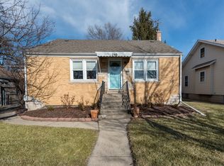 140 W Burlington Ave, Westmont, IL 60559
