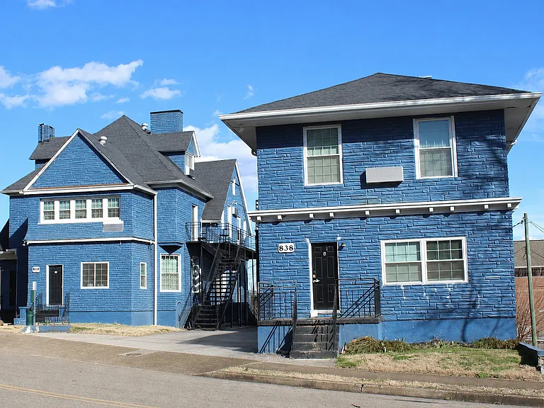 838 N 4th Ave — Photo 4