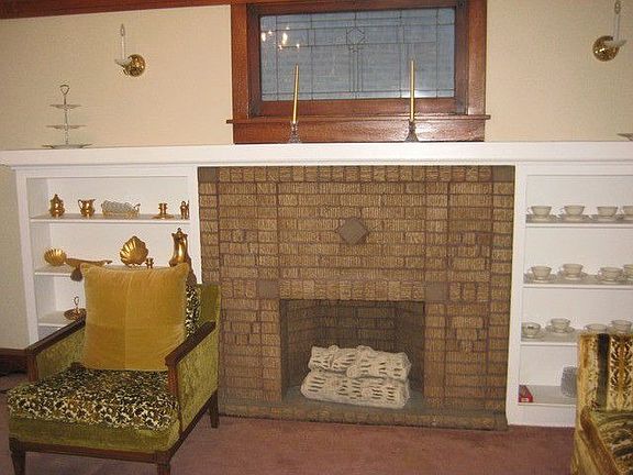 4th image of 1322 S 59th Ct