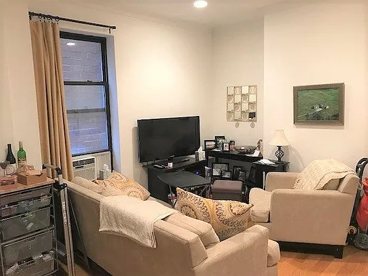 Rented by Bold Marketing | media 2