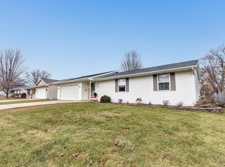 605 E Allouez Ave, Green Bay, WI 54301
