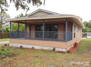 412 67th Avenue Dr W, Bradenton, FL 34207