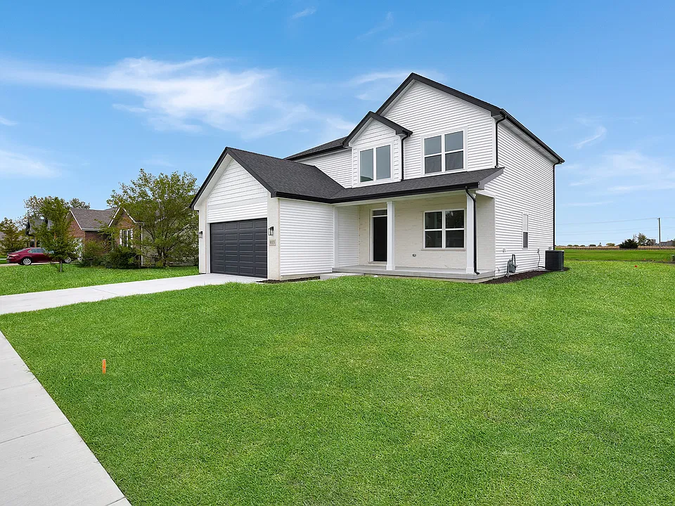 933 Covey Ln