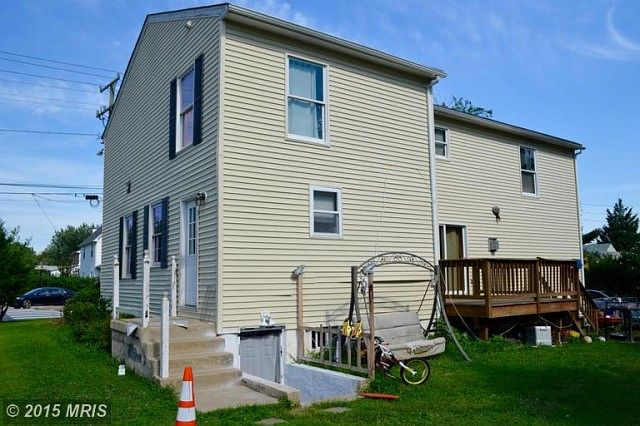 2nd image of 1504 S Glebe Rd