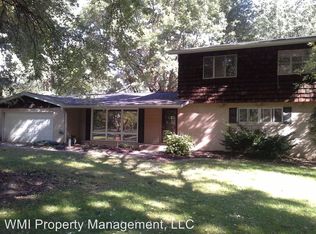 8835 Rosewood Ln, Indianapolis, IN 46240