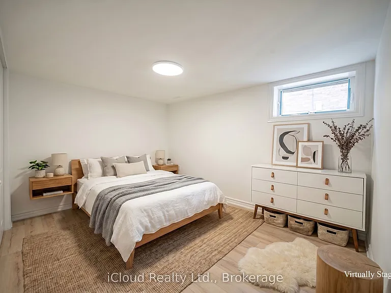 54 Wilson Rd S — Photo 8