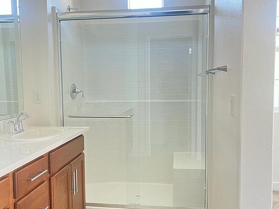 3rd image of 5301ECOMMERCEWAY Sacramento Inn Way