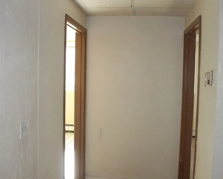 3766 Lyle Ave — Photo 5