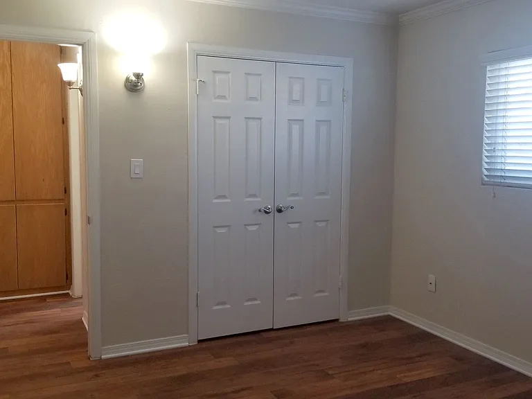 4418 Bond St — Photo 19