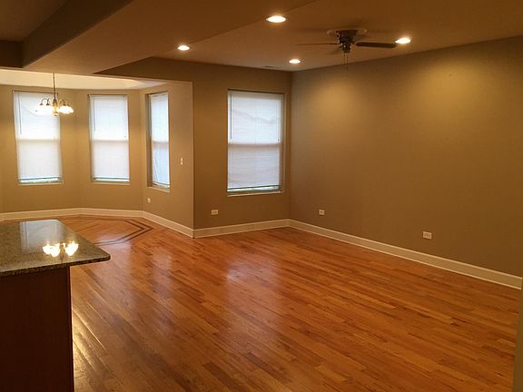 5th image of 6217 S Woodlawn Ave APT 2N