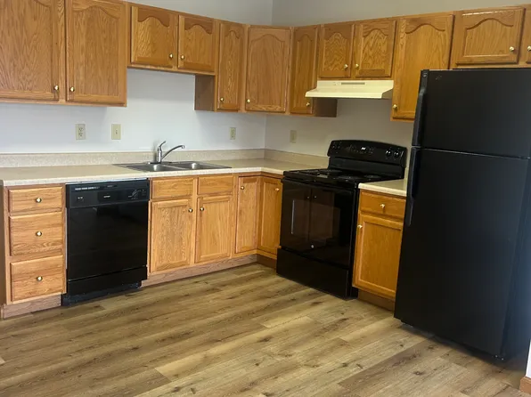 2714 Fairmont Ct APT B, Troy, OH 45373
