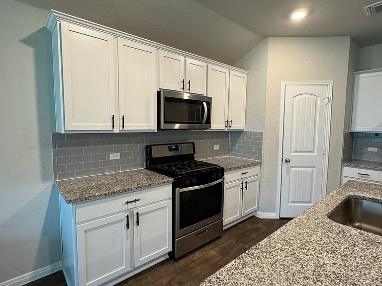 20005 Abigail Fillmore Rd — Photo 12
