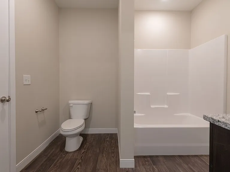 719 S. Main Ave — Photo 28