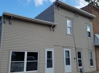 605 Bridge St, Winslow, IL 61089