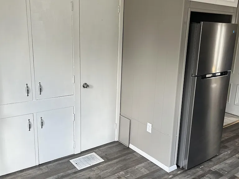 445 N Grant Ave #2 — Photo 3