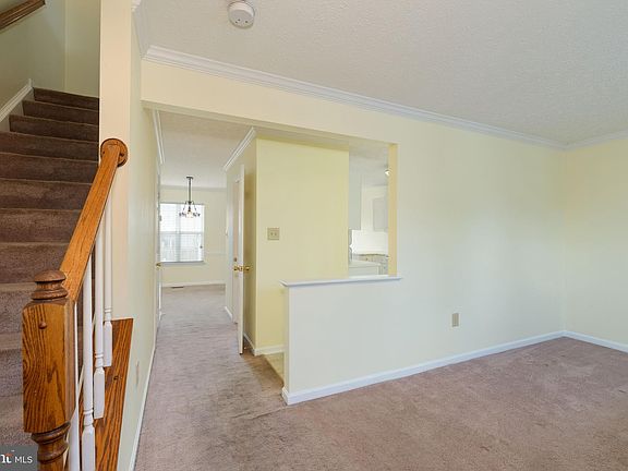5th image of 103 Amethyst Ct
