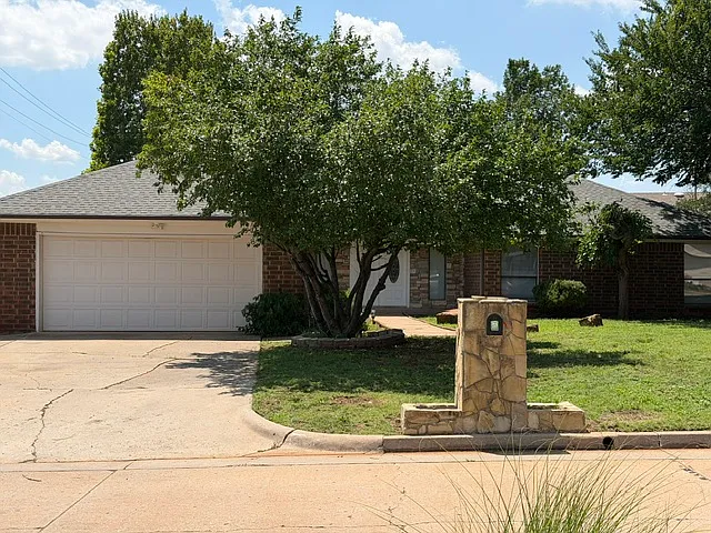 12301 Arrowhead Ter
