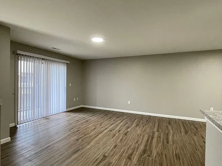 Duck Creek Apartments — Photo 26