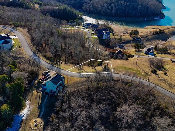 3rd image of 2035 Turners Landing Rd