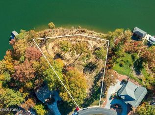 201 Amohi Way, Loudon, TN 37774
