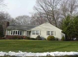 1 Fairfield Dr W, Morristown, NJ 07960