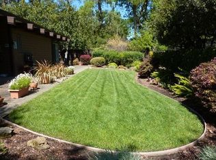 115 Surrey Ln, San Rafael, CA 94903