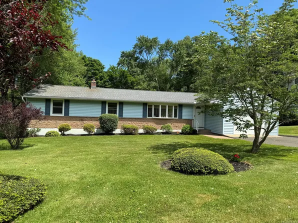 11 Carlen Drive, North Branford, CT 06472