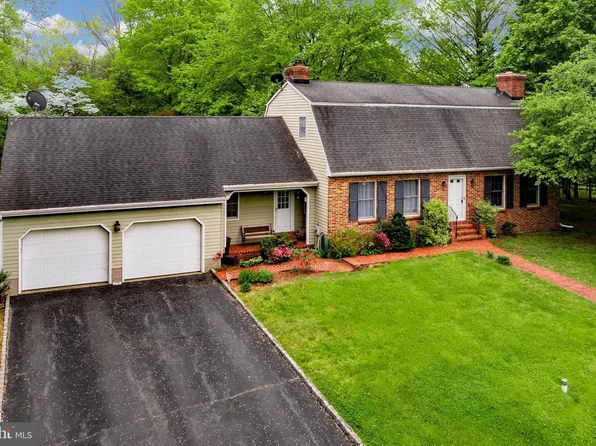 262 Juliustown Rd, Columbus, NJ 08022