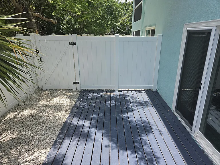 350 73rd Ave — Photo 15
