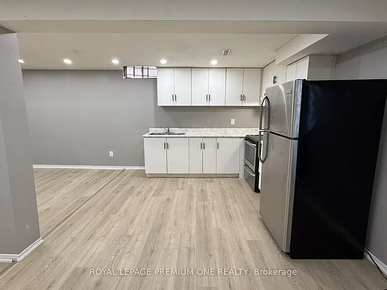 1148 Bridlewood Trl #BASEMENT — Photo 6