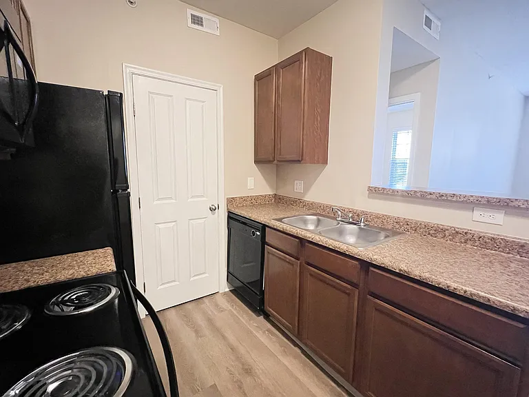 The Residences at Liberty Crossing — Photo 59