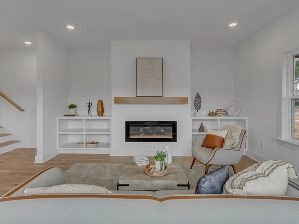 1721B Pecan St, Nashville, TN 37208