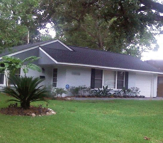 2323 Lamonte Street view