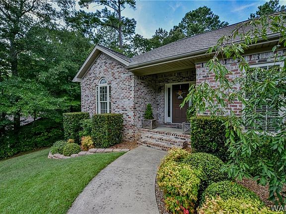 5th image of 3850 Destin Ln