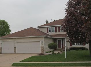 5423 Kensington Ln NW, Rochester, MN 55901