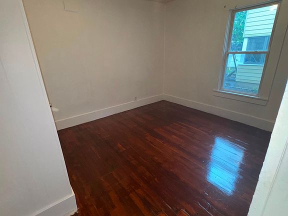 5th image of 16-18 Alderman St #1